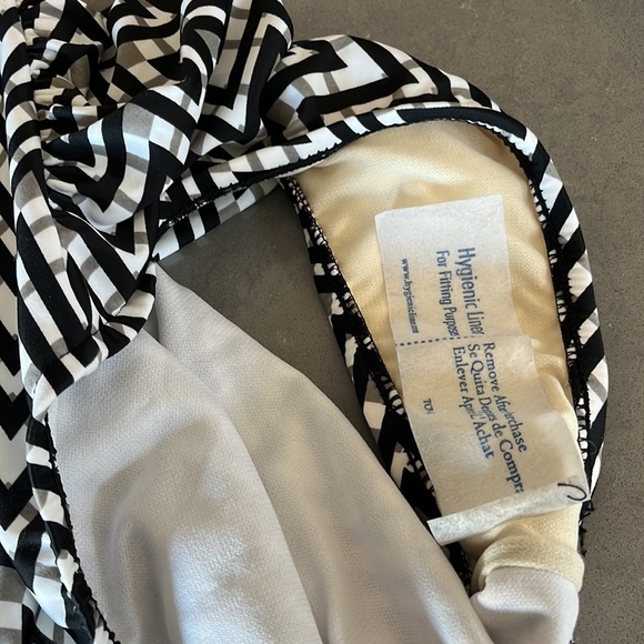 PB Sport One Piece Swimsuit, Size 10, NWT - Picture 4 of 4